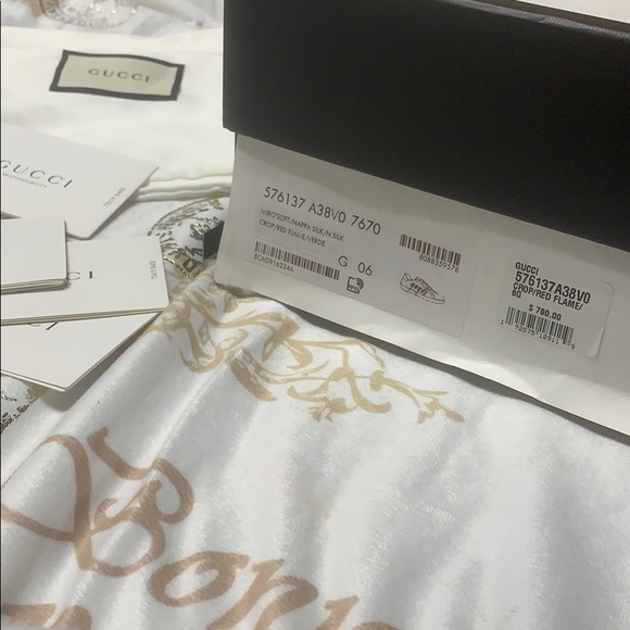 New Gucci sneakers - Picture 3 of 4